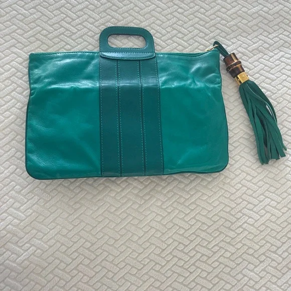 Gucci Green Leather Bamboo Detail Tassel Lucy Fold Over Clutch - Picture 6 of 8
